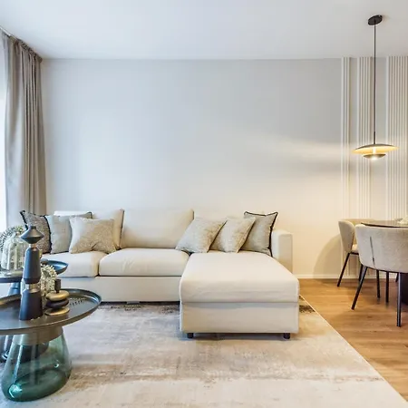 Apartamento Sleek Premium With Parking *