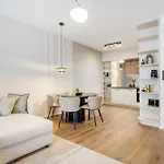 Sleek Premium With Parking Budapest